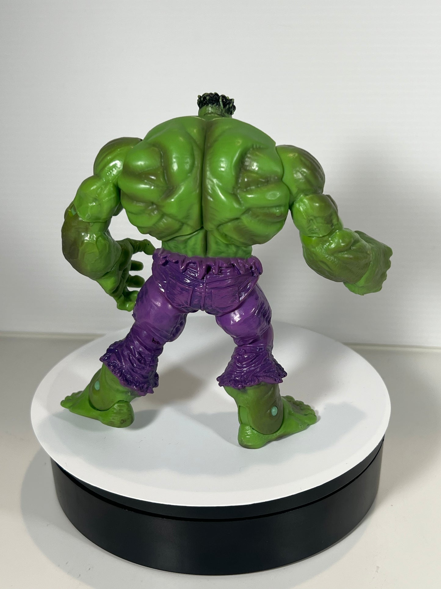 Marvel Universe Series 1 Hulk Action Figure