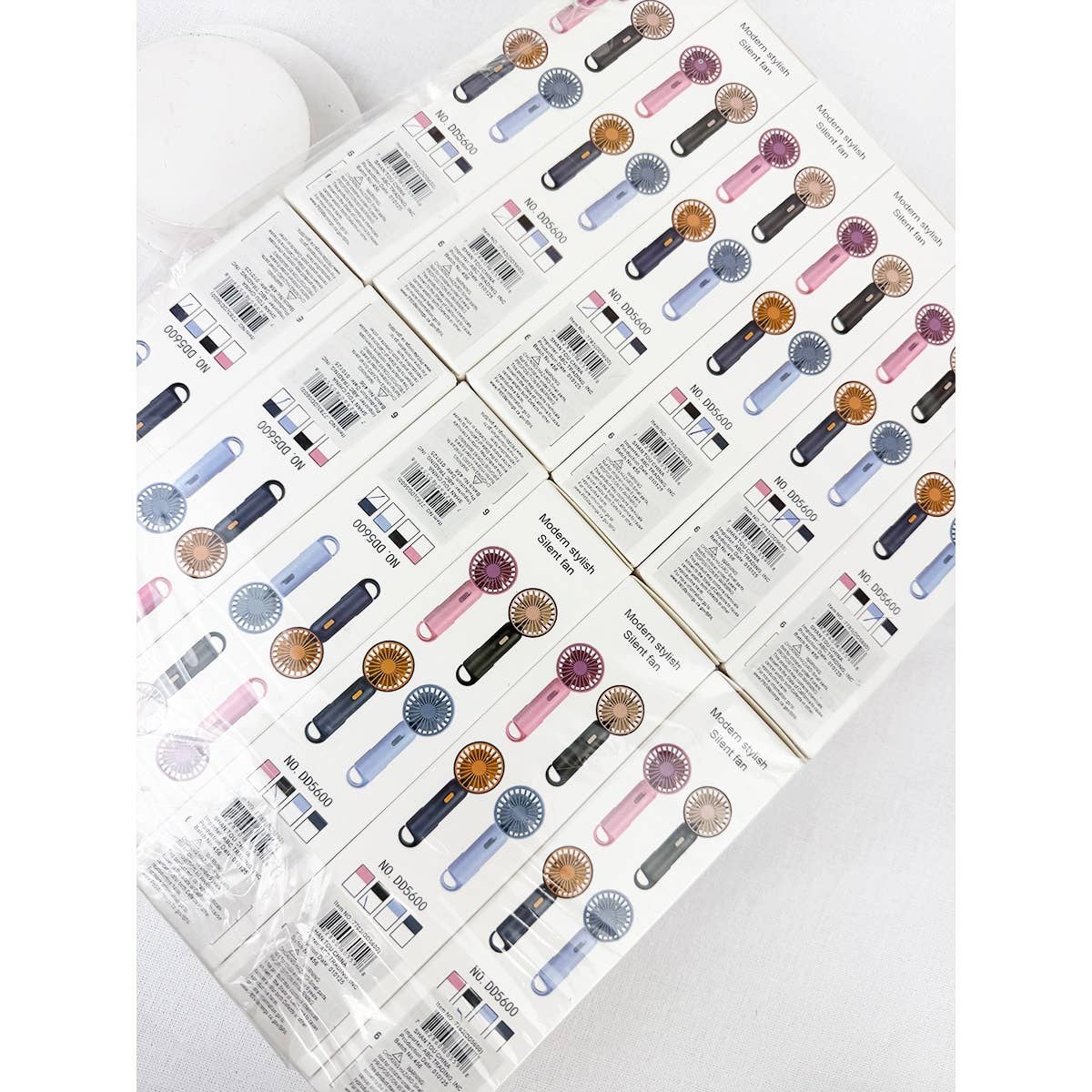 Portable Hand Fan with Pull out Stand: MIX COLOR