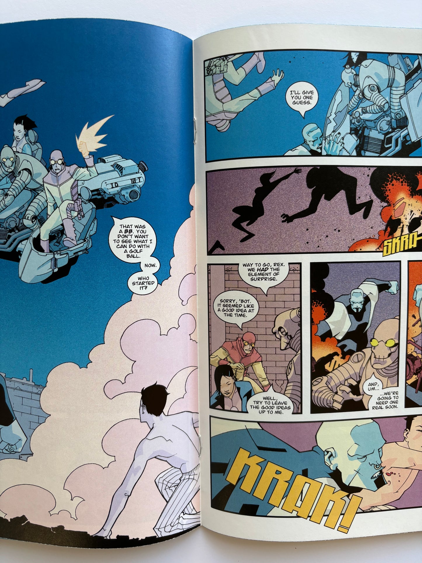 Invincible (2003) #2 2024 SDCC Exclusive Foil Variant