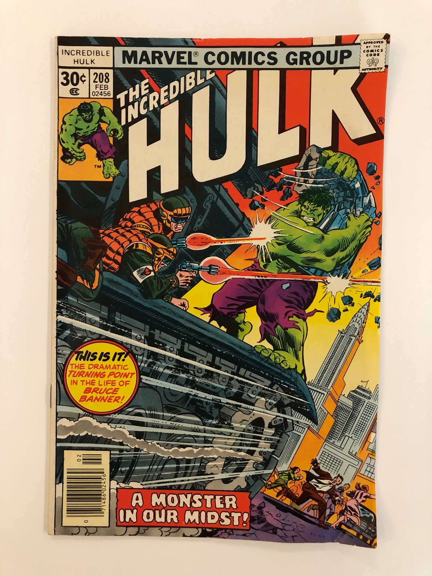 Incredible Hulk #208