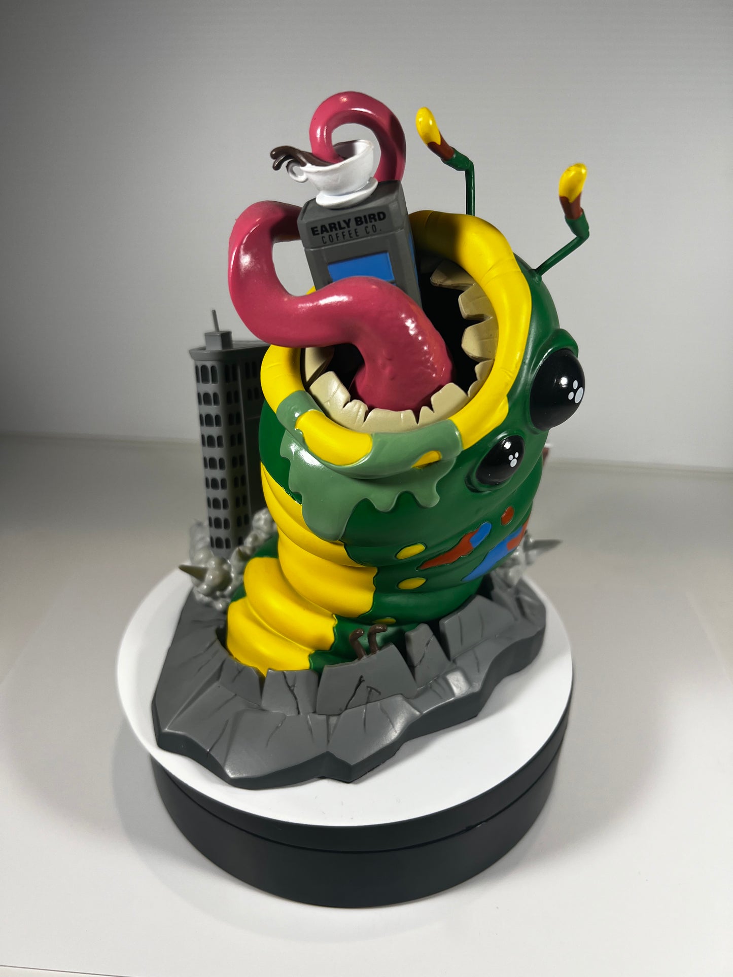 Wrath of Wormzilla! Designer Statue