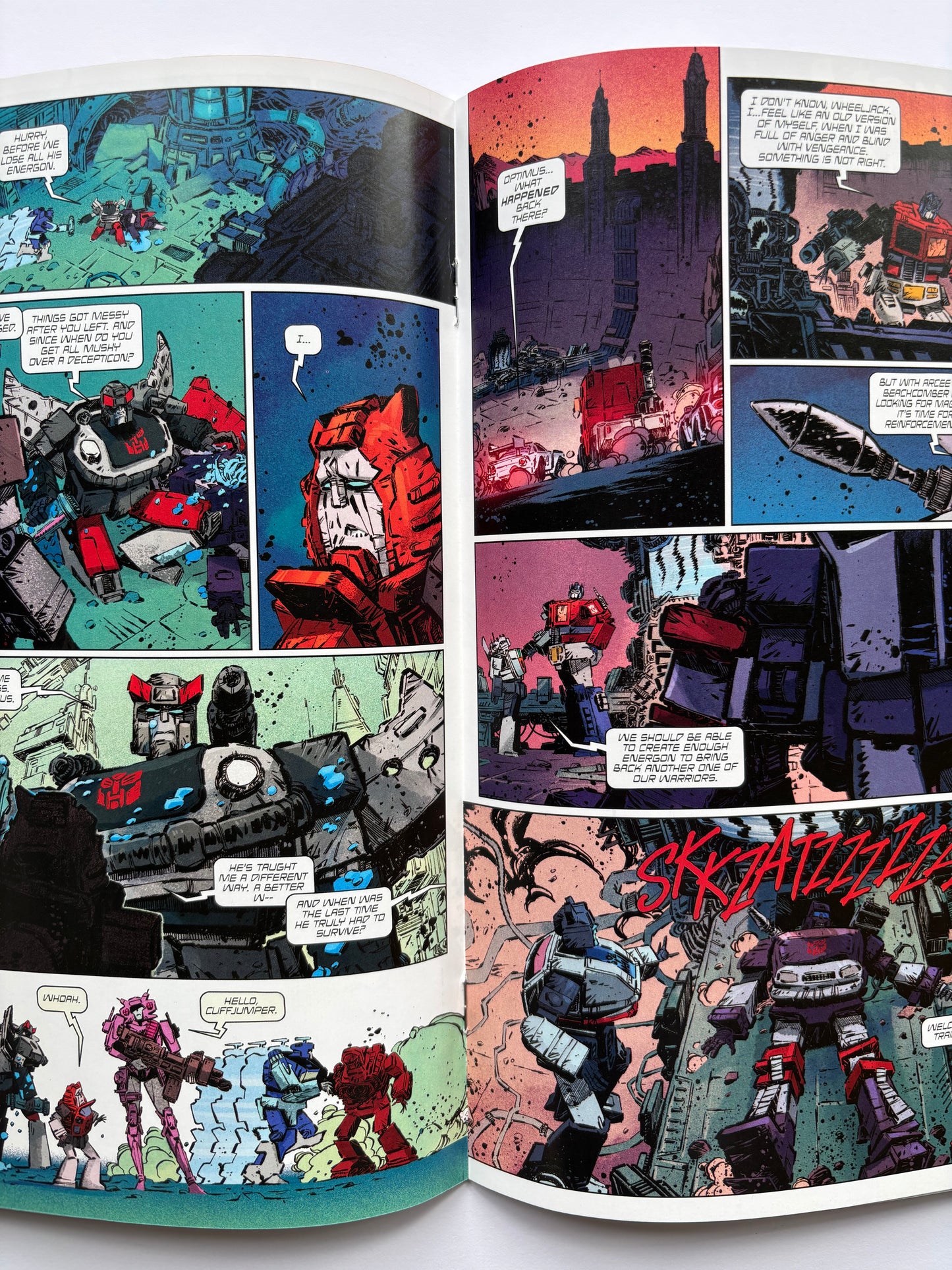 Transformers #15 Top Shelf Comic Series 1 Mystery Packs Chris Fredricks Wraparound Foil Virgin Variant