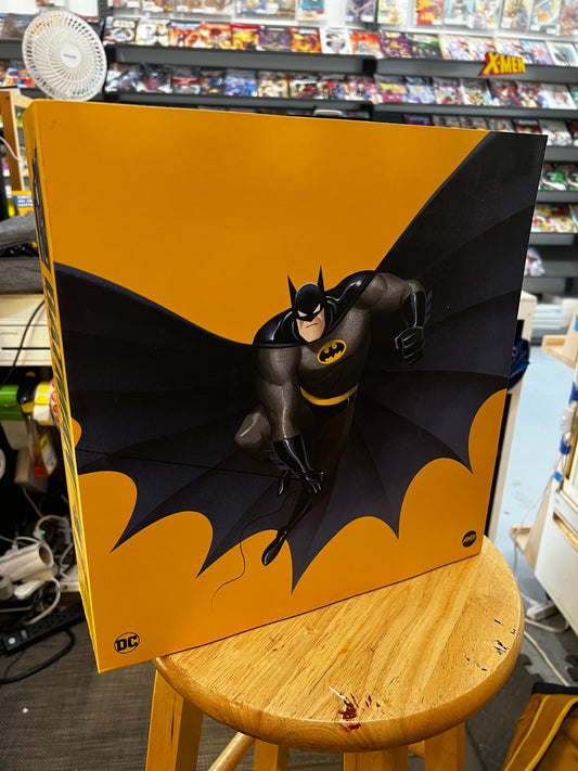 Batman 1:6 Scale Animated Series Mondo Figure posable statue