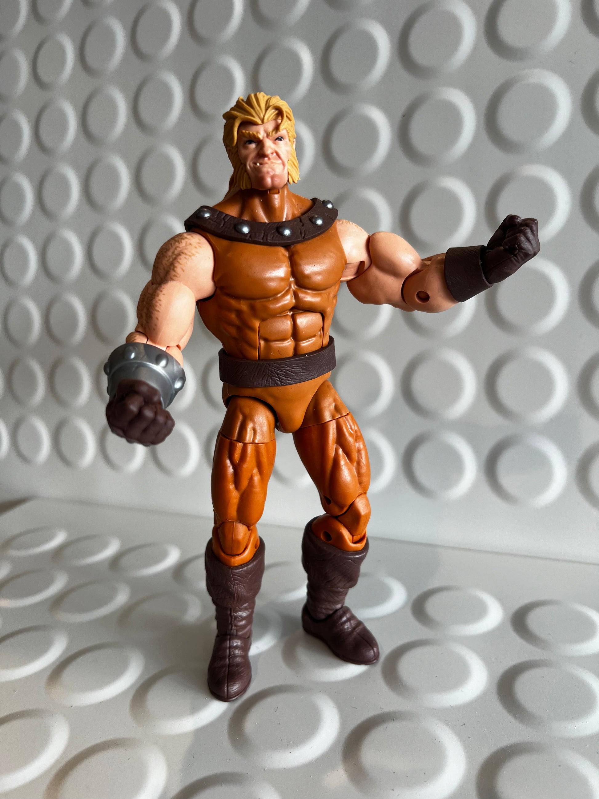 Sabretooth action figure 2025