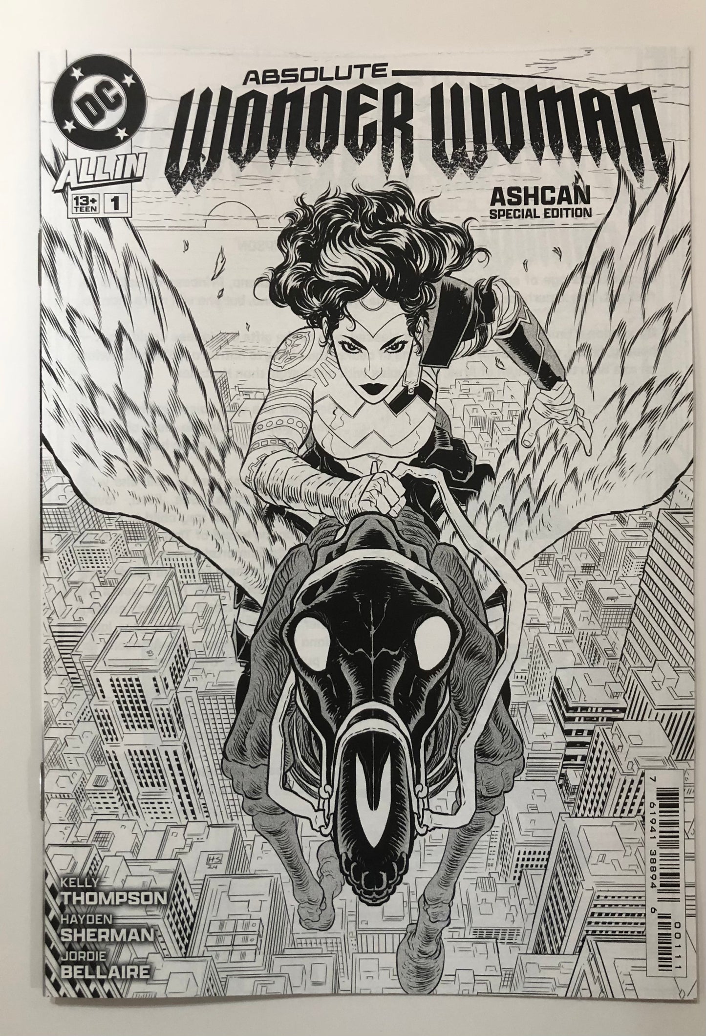 Absolute Superman & Absolute Wonder Woman NYCC Special Edition Ashcan